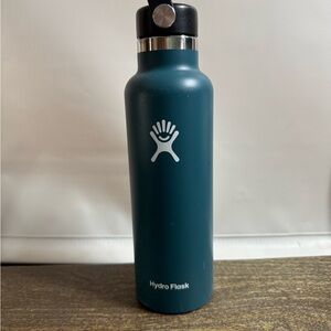 Hydro Flask Deep Teal Bottle 21oz